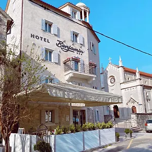 Hotel Benjamin, Kaštela